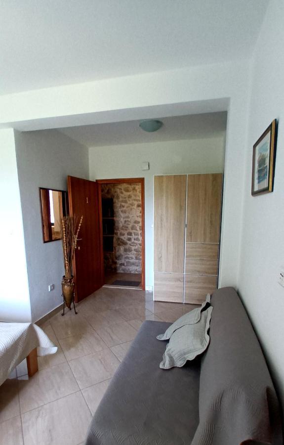 Apartmani Kremena Small Beach 200M Klek Εξωτερικό φωτογραφία