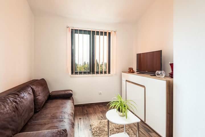 Apartmani Kremena Small Beach 200M Klek Εξωτερικό φωτογραφία
